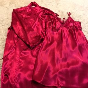 Satin robe and night gown